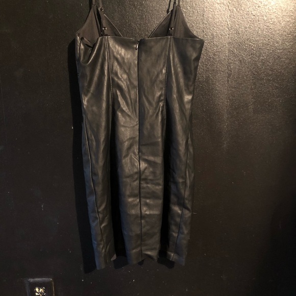 Leather black dress - Picture 3 of 4